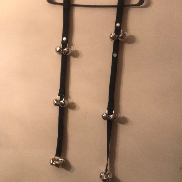 Dog Doorbells-  Set if 2- New - Picture 2 of 11